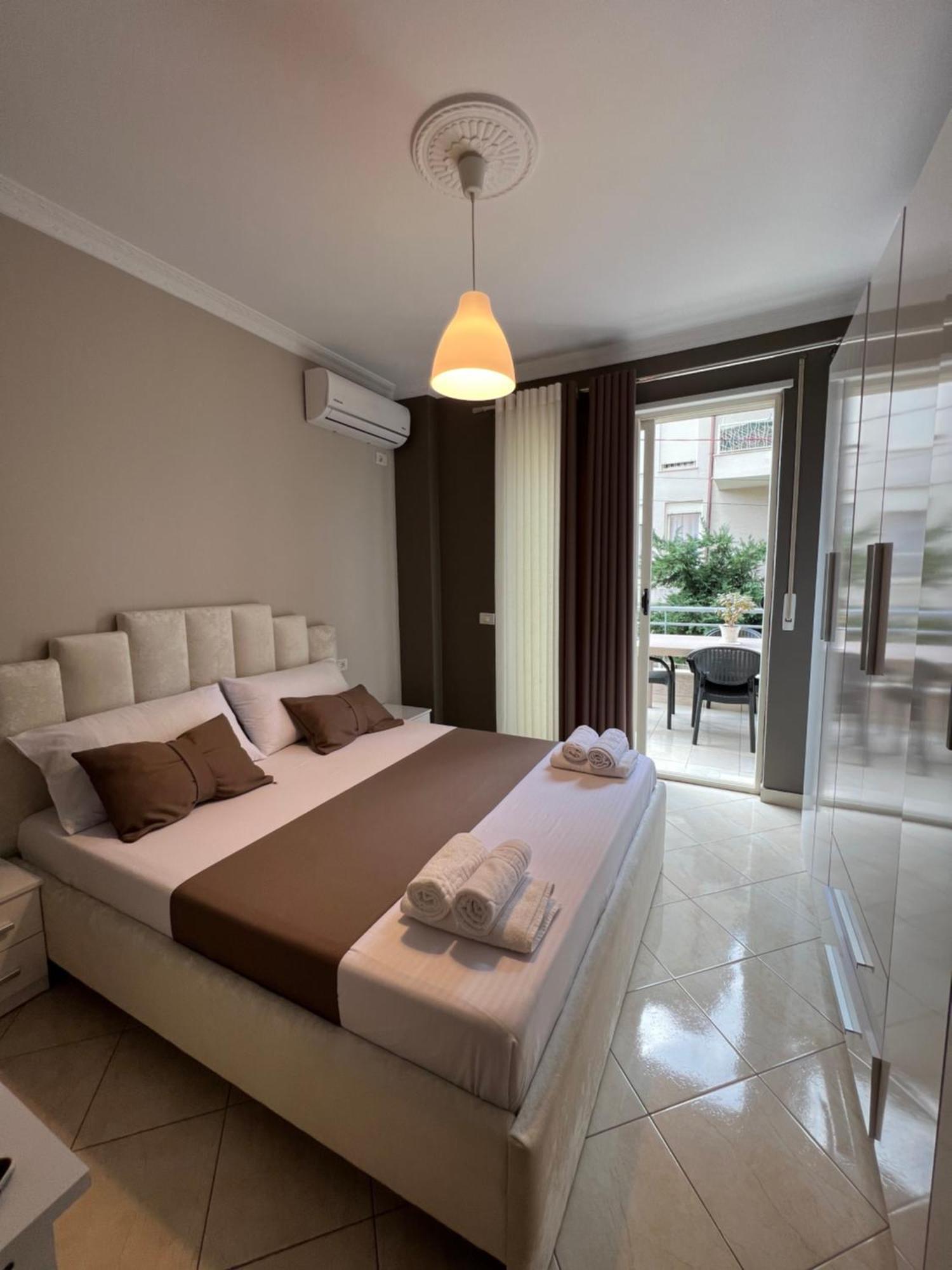 View Parking Free Apartamento Tirana